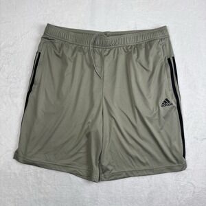 Adidas Grey Gold Black Baketball Shorts Activewear Athletic Apparel Men's 2XL